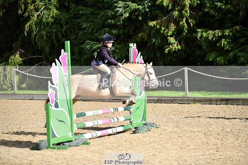 251004A-131019-01168 - Classes 6 & 7 60cm