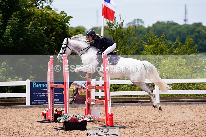 240629A-124850-05454 - Cls 18 Newcomers and 1m Open