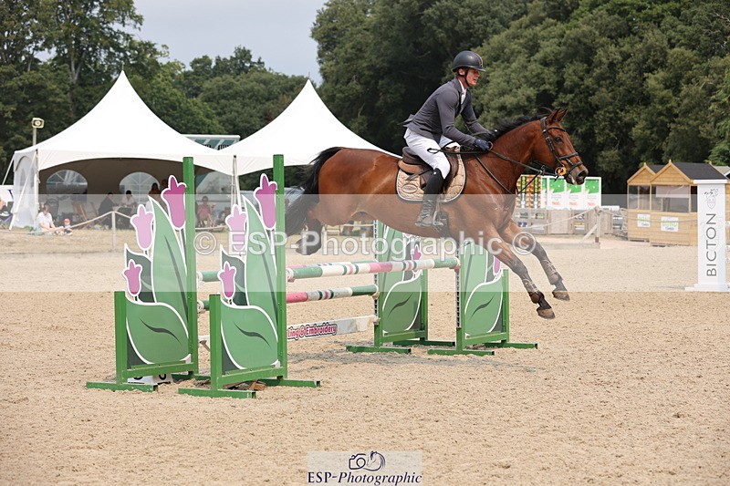 250816A-131123-01697 - Cls 6 Snr 1m Open