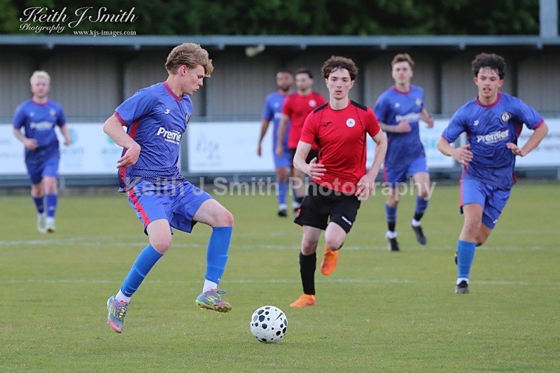 9KJS9357 - AFC Spinney Reserves vs Alba Eagles.