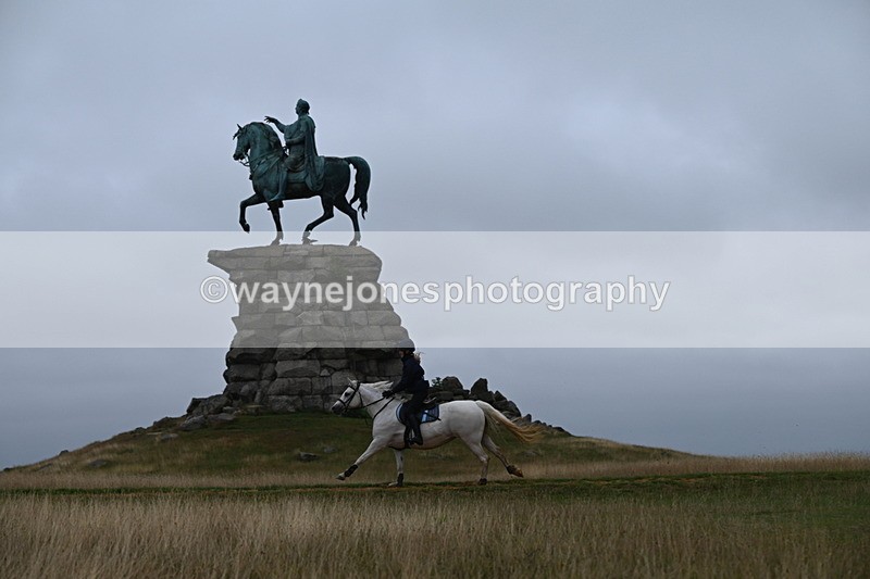 DSC_0419 - Time at Statue 09:51 to 10:54