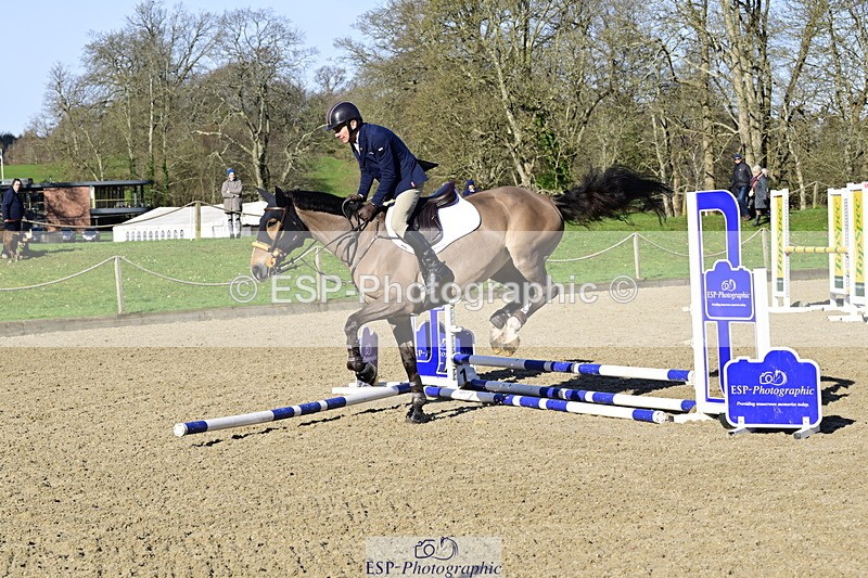 260214A-121224-00611 - 2 Discovery and 1m Open