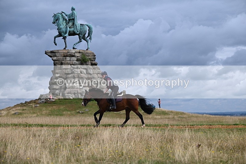 DSC_4473 - Time at Statue 09:50 to 11:09