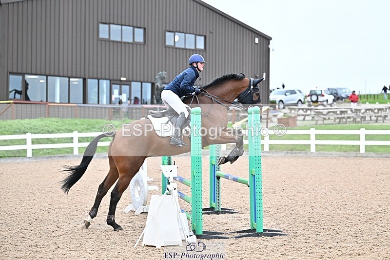 251015-100232-00016 - Clear Round