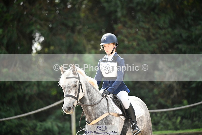 251004A-130625-01139 - Classes 6 & 7 60cm