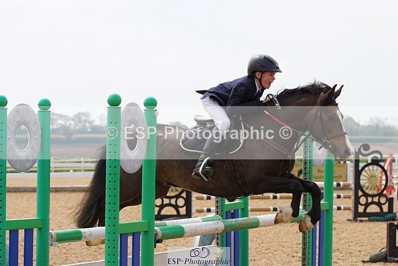 230513A-123036-00909 - Cls 4 90cm Novice Masters