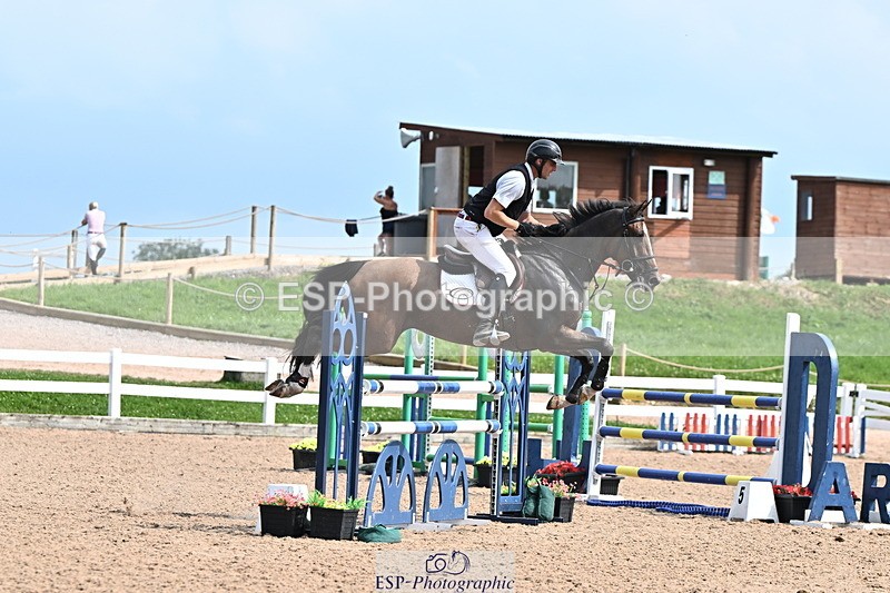 240801A-152220-02280 - Cls 12 Snr Newcomers