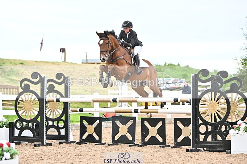 240523A-104147-01568 - Cls 1 Snr 1.05m and 1.10m