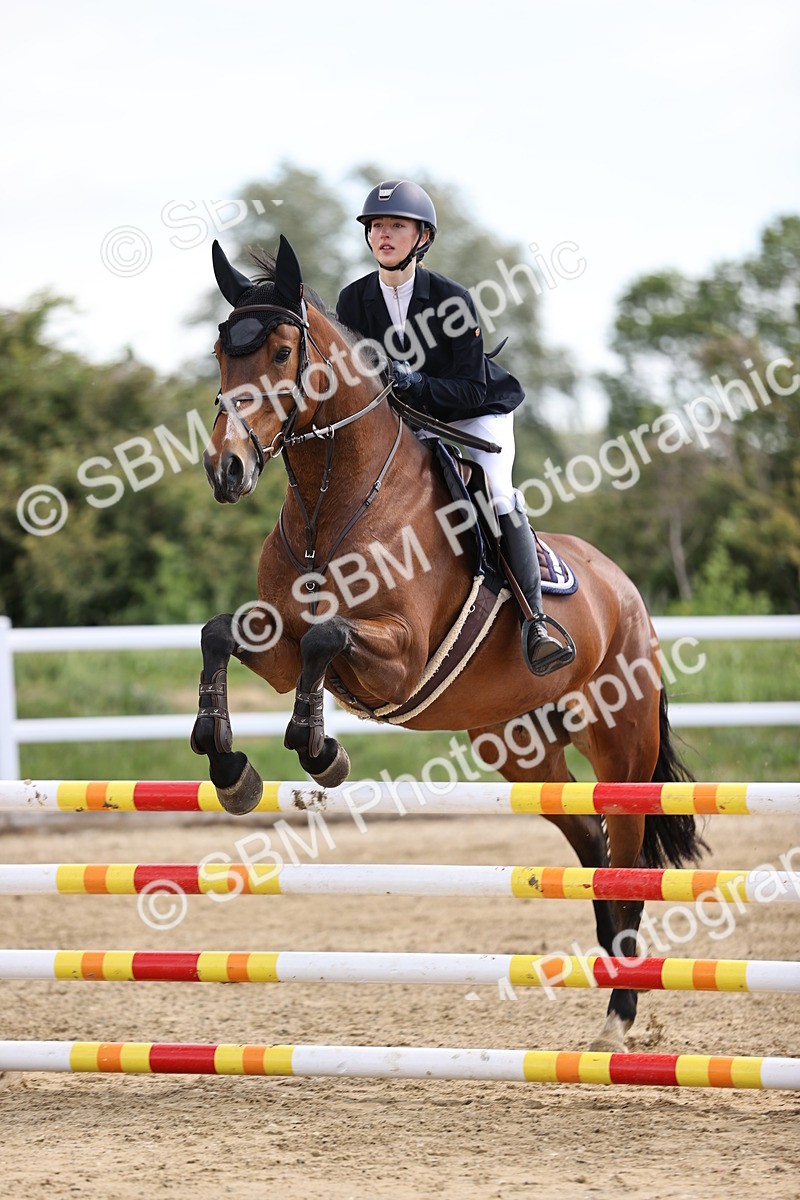 SBM_001987 - Class 9 - Senior British Novice - 90cm