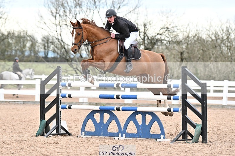250112-143339-01667 - Cls 21 Foxhunter and 1.20m Open