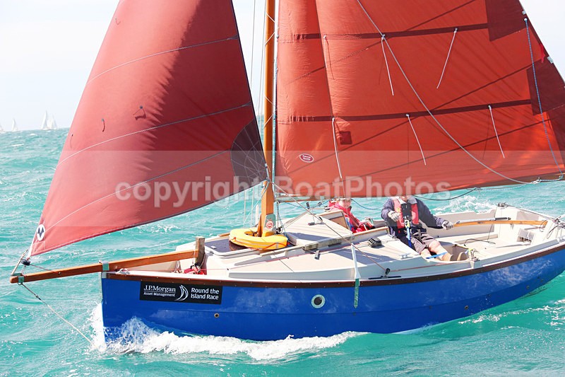 150627 851 WT7A7304_N - ROUND THE ISLAND RACE - SATURDAY 27th JUNE 2015