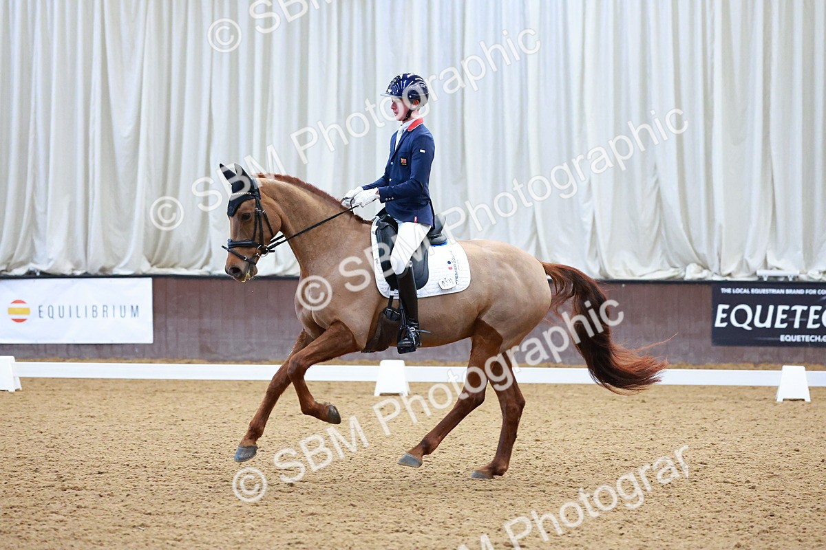 SBM_001333 - Class 18-15-16-22 - Elementary 5 Novice 5-Novice 6