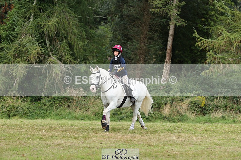 240825X-114744-32325 - 70cm XC 11.00 to 12.00