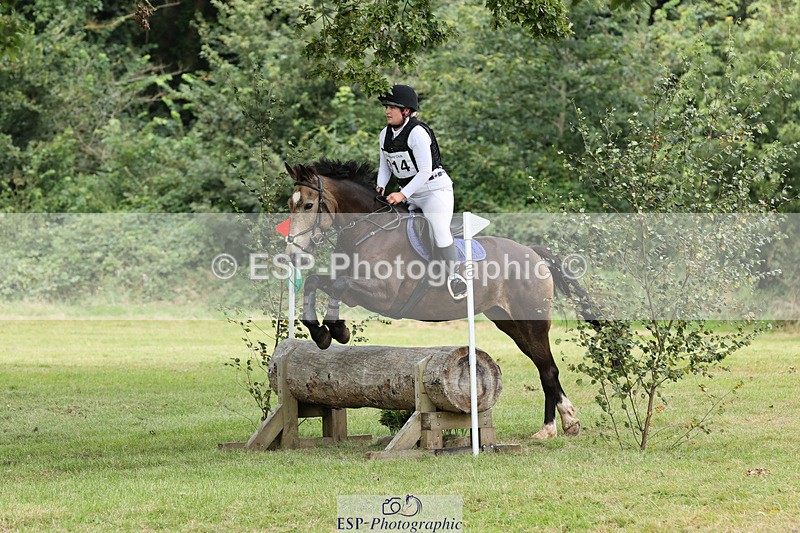 240825X-125546-33648 - 70cm XC 12.00 to End