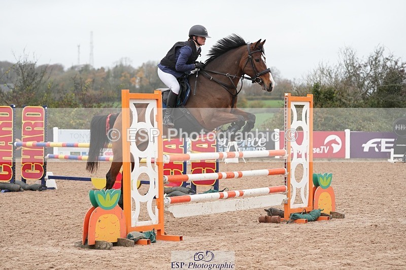 251109-104404-03448 - Cls 19 Snr 1.05m Open