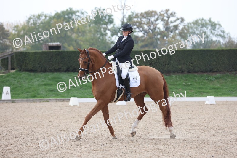 20251012-0906 - Class 10 - Advanced Medium 4