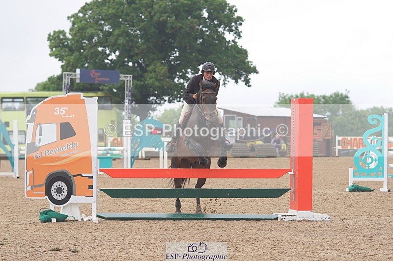 231017A-154128-07609 - Cls 30 Snr 85cm Derby