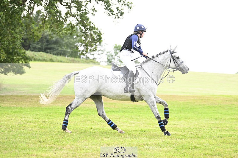 240825X-143230-34863 - 80cm XC 14.30 to 15.30