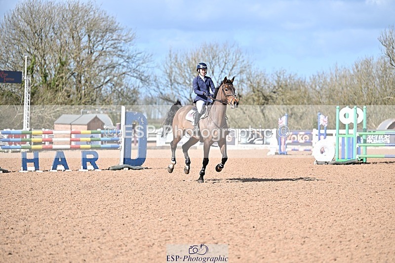 260311-132937-00565 - Cls 4 Newcomers and 1.10m