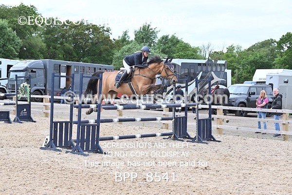 BPP_8541 - CLASS 15 SUN Senior Newcomers/ 1.10m Open