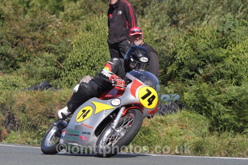Dean Martin - Bennetts 500cc Classic TT