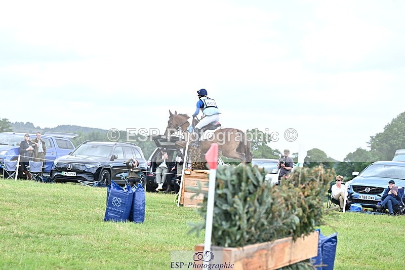 250525A-121256-15961 - D-402-Isabelle.Cook-CYMOON.F.Z