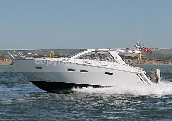 100523 ISOLDE IMG_4677 - Motorboats - Hardtop