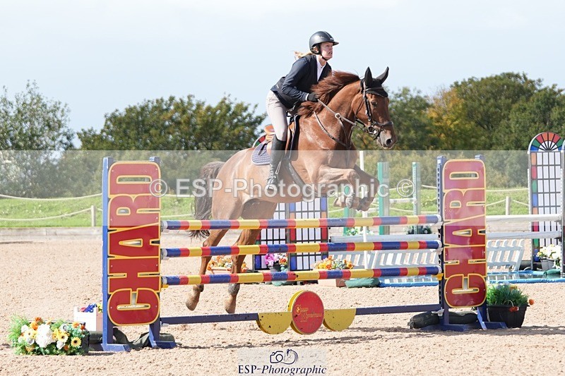 250913-121340-06839 - Cls 15 Snr Foxhunter