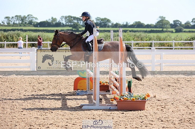 240629A-164613-08155 - Cls 13 Stepping Stones 128cm + 138cm