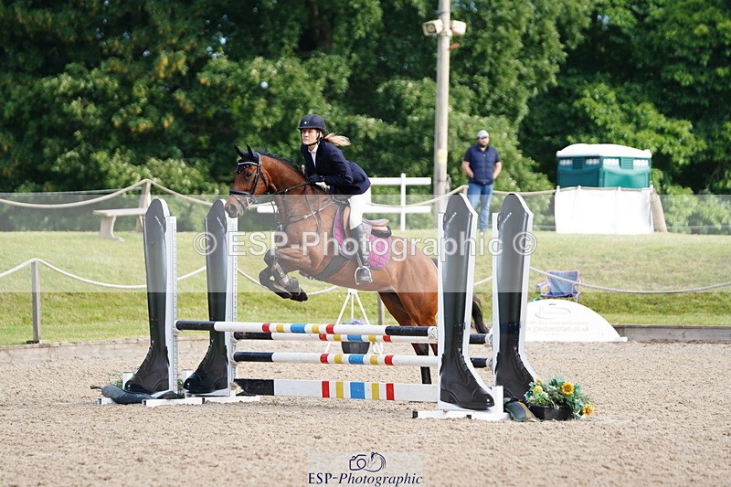 250613A-081308-00906 - Cls 8 85cm Schooling Round