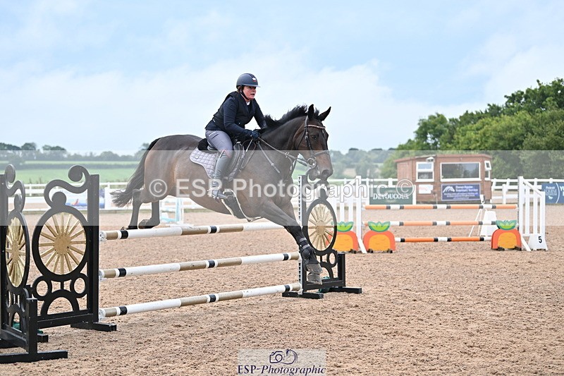 240907A-115127-01257 - Cls 8 1.05m Amateur Qualifier