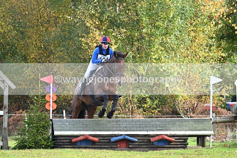 WJ7_0333 - 80cm Cam 2 Water Time 10:45 to 11:06