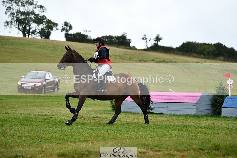 250830-112845-01409 - E-208-Imogen.Carter
