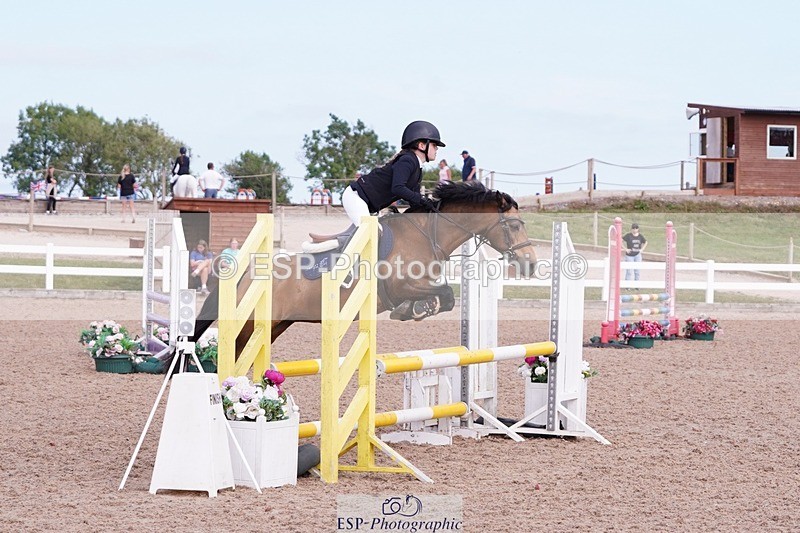 250629-171518-13192 - Cls 33 Stepping Stones 128cm and 138cm