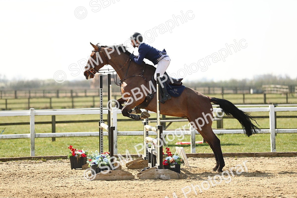 SBM_002328 - Class 9 - Senior Discovery - 1.00m