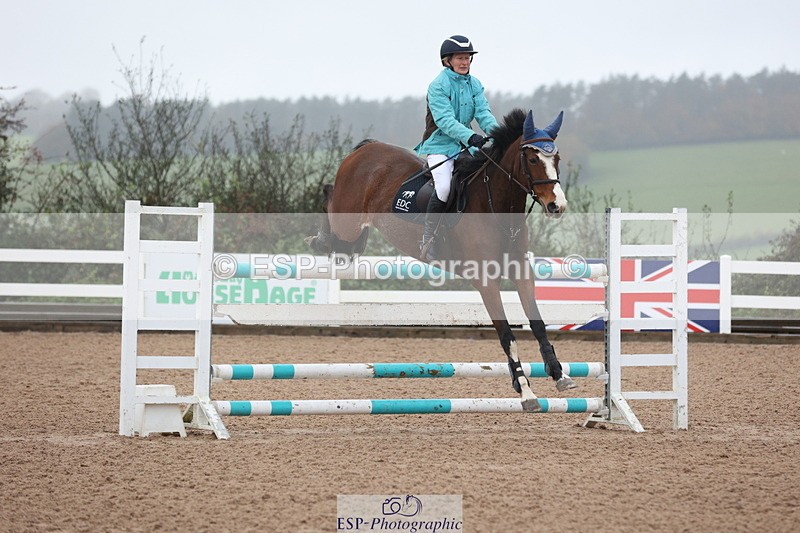 231112A-135434-04720 - Cls 20 Newcomers & 1.10m Open