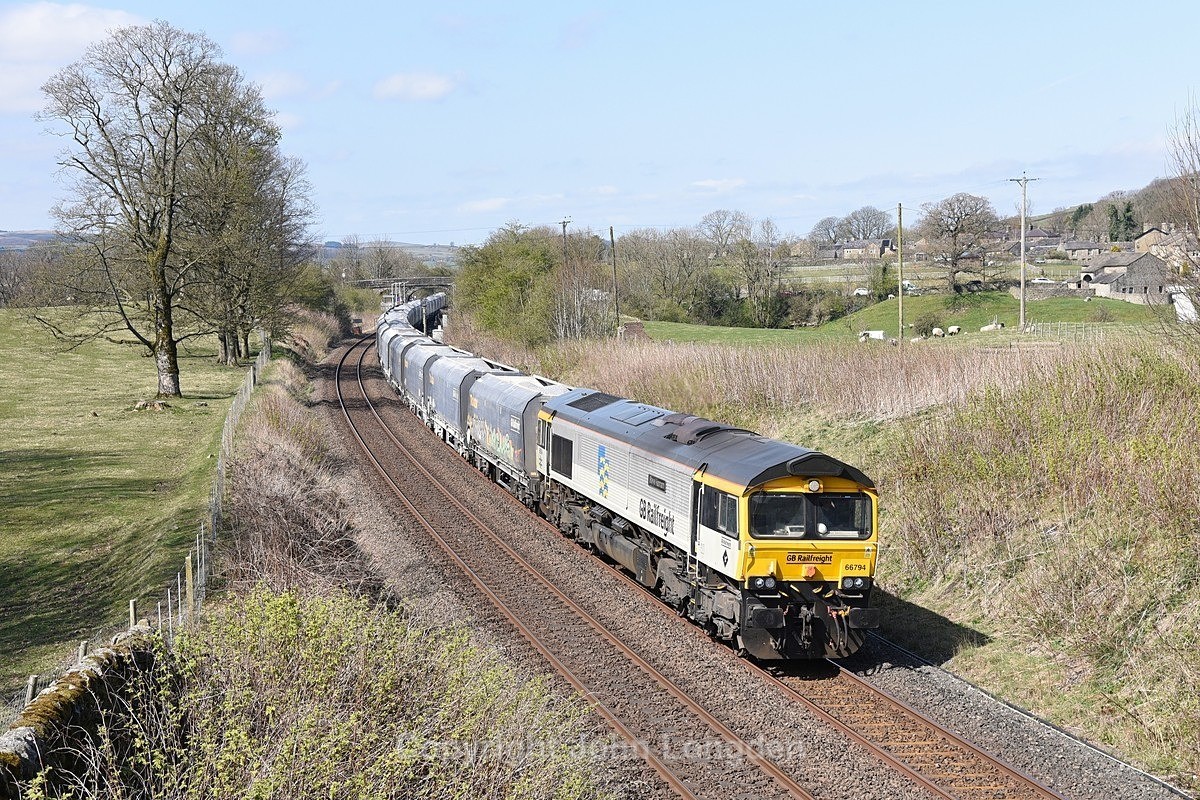 JL - 9.4.25 66794 6M37 Arcow - Pendleton, Long Preston - Latest shots