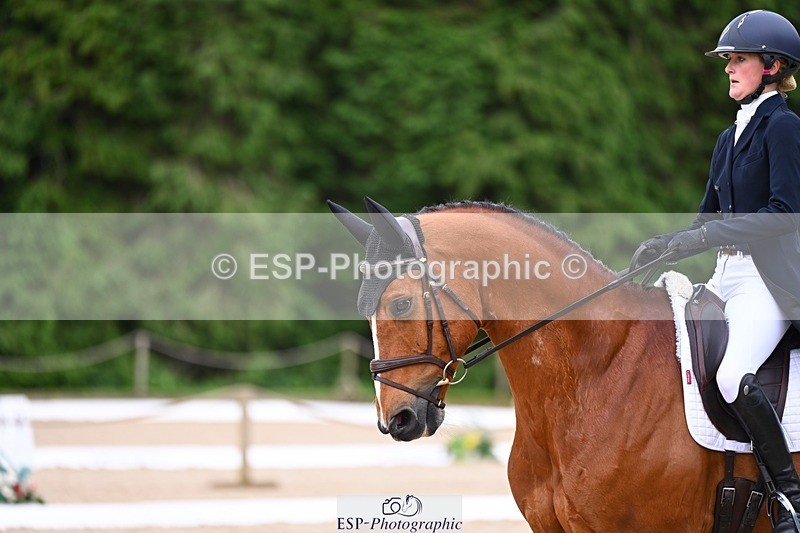 240524-124803-09343 - 152-MODRIX_DOR_VAN_DE_MISPELAERE-Annabel_Walsh