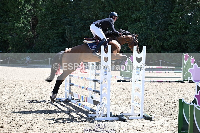 260705A-105339-19075 - Cls 51 5 Year Olds Jump Off