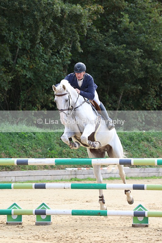 3E7A1821 - Class 9: Senior Foxhunter/1.20 open