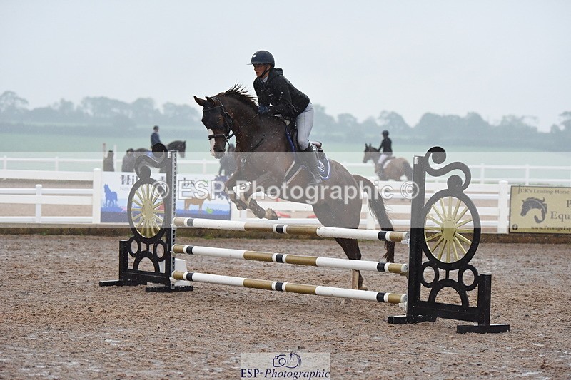 230917A-105006-06337 - Cls 33 British Novice & 90cm Open