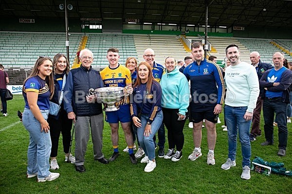266 - Summerhill Senior Football Team