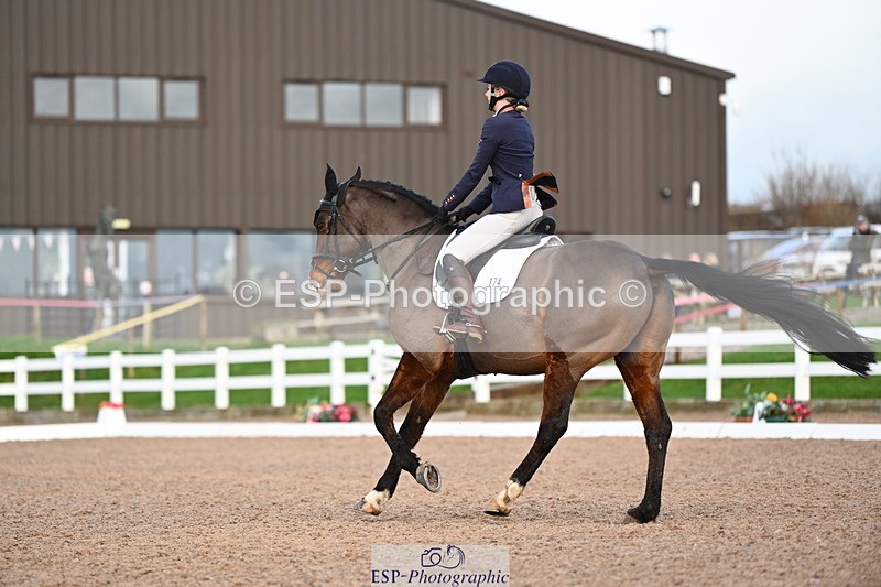 240218A-140018-07942 - 174-Charlie.Cornish-Dali.Van.Het.Burghof.Z