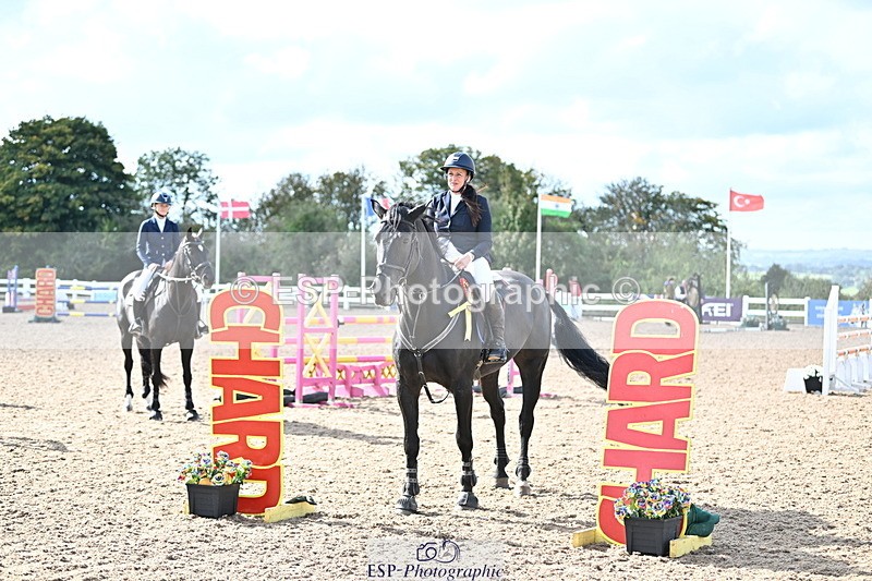 241005A-130225-03899 - SAT Cls 18 1.05m Amateur Jump Off and P