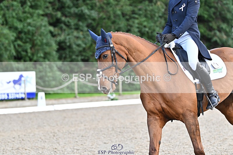 241023-163131-00960 - 017-Louis.Pern-CLASSICTOP.MISS.VIVIENNE