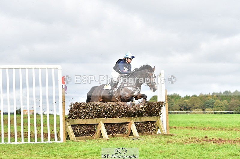 231021-131552-18380 - 444-REDHILL.SKANDEL-Emma.Stokes-SC+XC