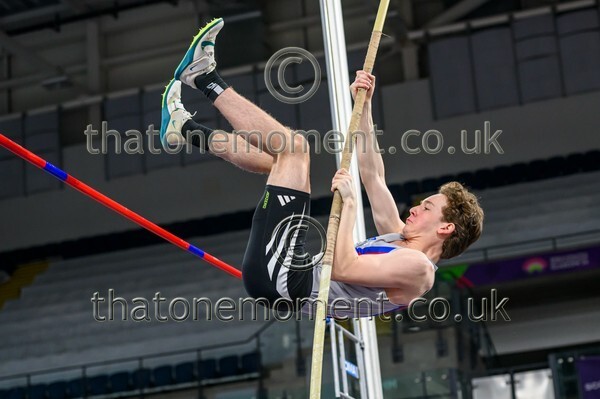 CEInv26-911182 - Field Male