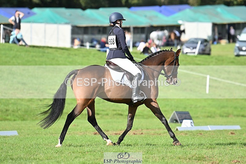 231020-144527-10974 - 668-BOWHAYLANDS.SKYFALL-Miya.Johns-DR