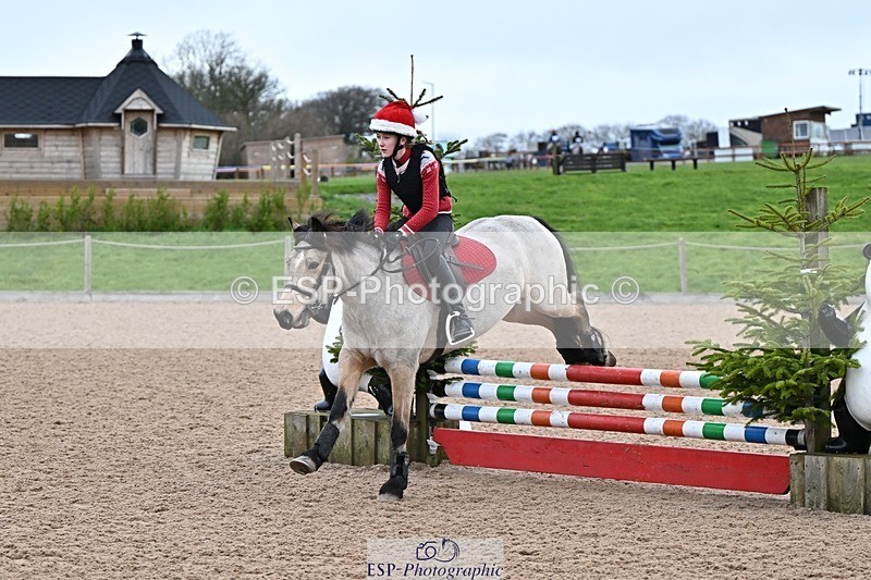 241215-100441-00160 - 70cm