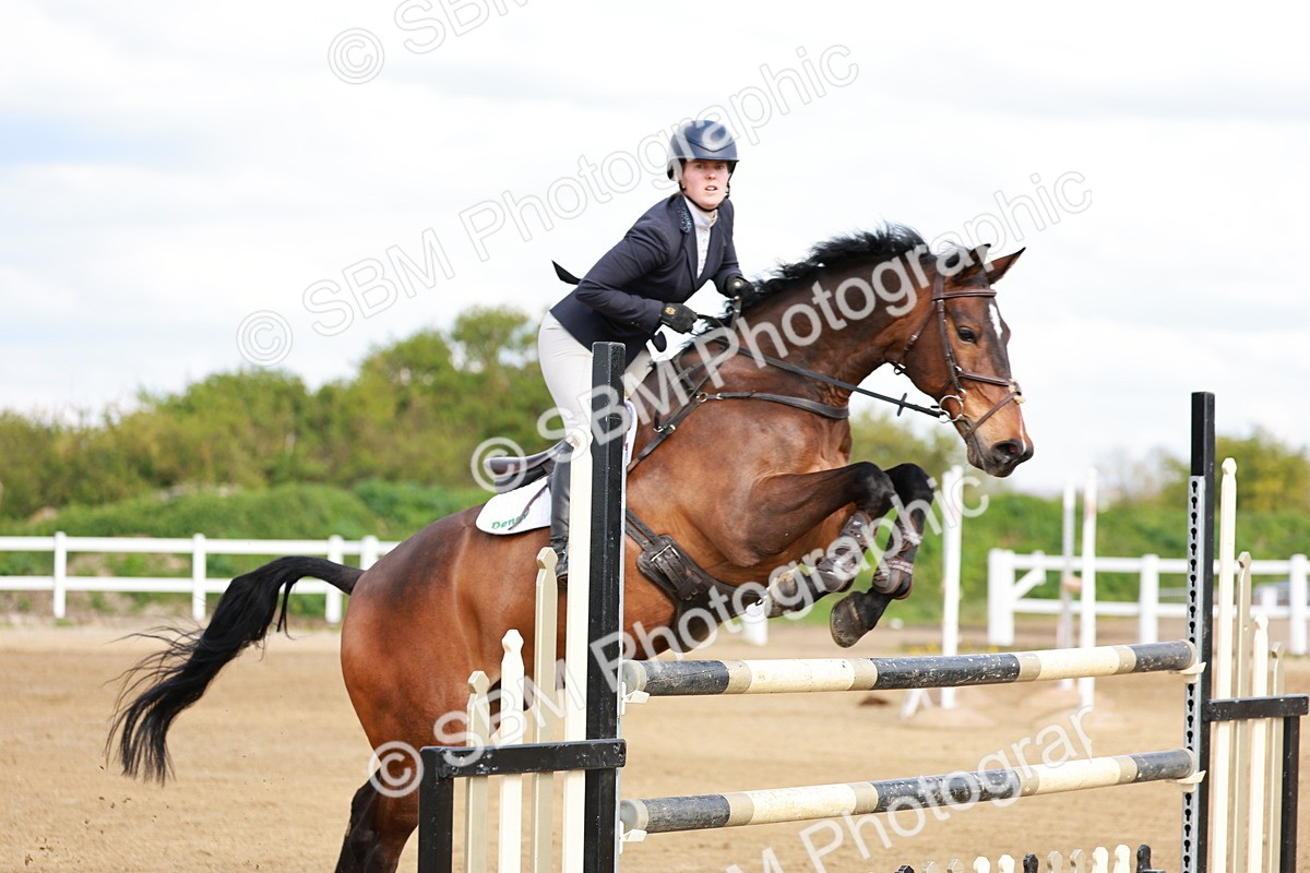 SBM_002360 - Class 5 - Senior Foxhunter - 1.20m